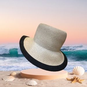 ANN TAYLOR 💯 % STRAW MADE IN ECUADOR BLACK TRIM SUMMER 🏝️🌞 HAT